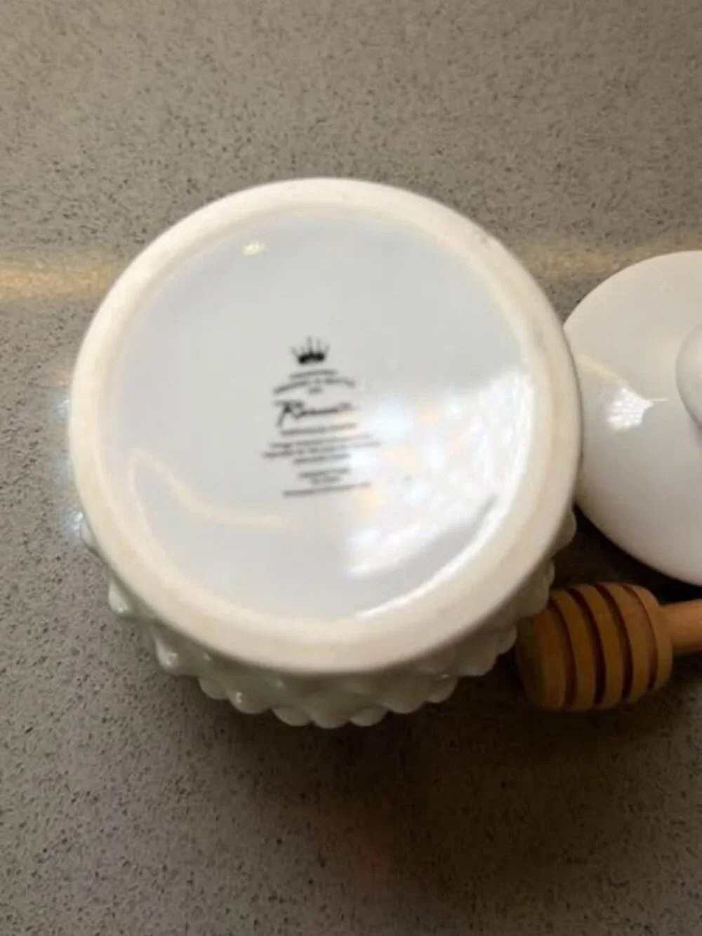 Rosanna Farmhouse Pantry collection. Glass Honey Pot with Lid and Dipper